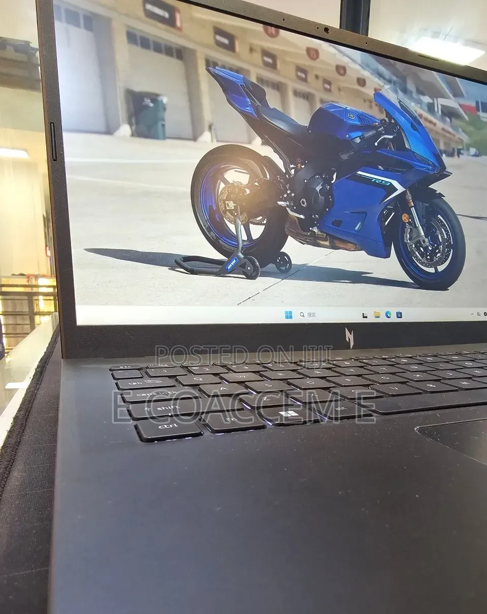 New Laptop Acer 16GB Intel Core i9 SSD 512GB