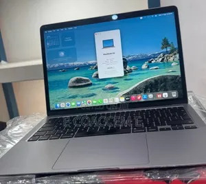 New Laptop Apple MacBook 8GB Intel Core i5 SSD 128GB