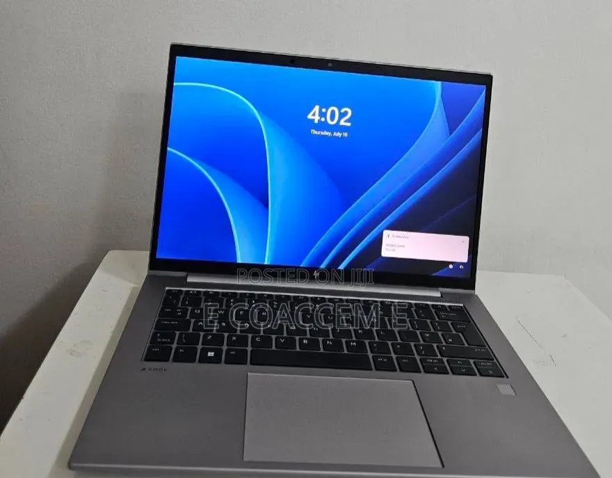 New Laptop HP ZBook Firefly 14 G10 16GB Intel Core i5 SSD 512GB