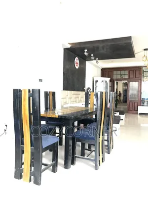 Refined 6 Seater Dining Set With Durability. የምግብ ጠረጴዛ