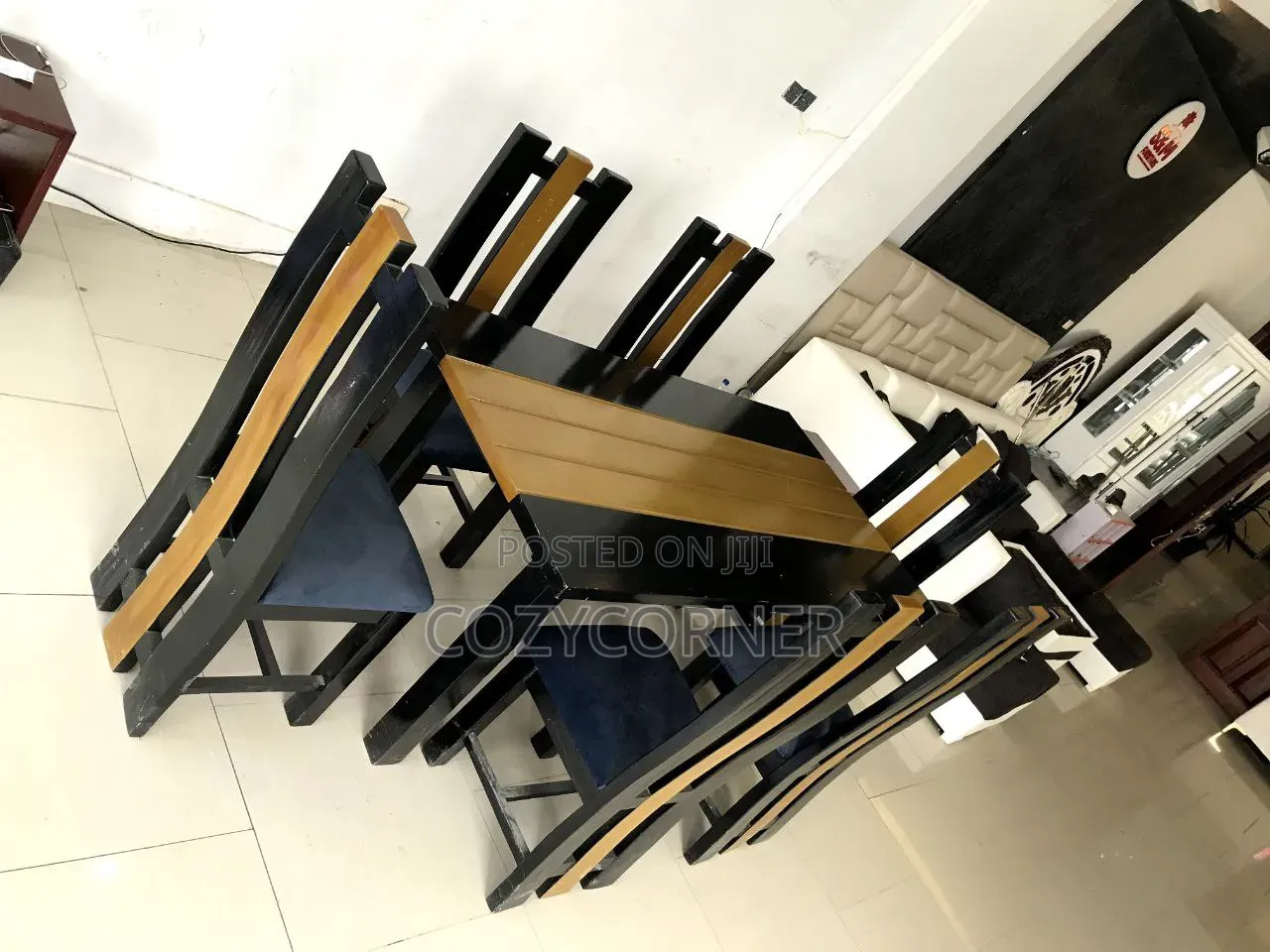 Refined 6 Seater Dining Set With Durability. የምግብ ጠረጴዛ