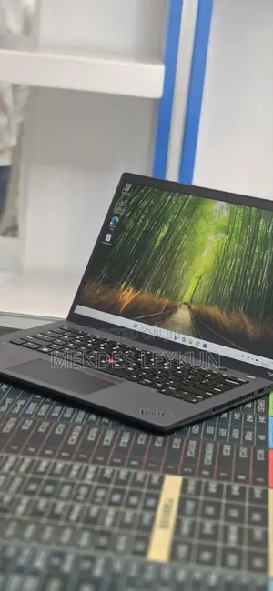 New Laptop Lenovo ThinkPad T14 G4 16GB Intel Core i7 SSD 512GB