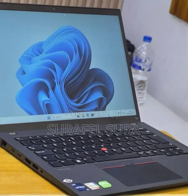 New Laptop Lenovo ThinkPad T14 16GB Intel Core i7 SSD 512GB