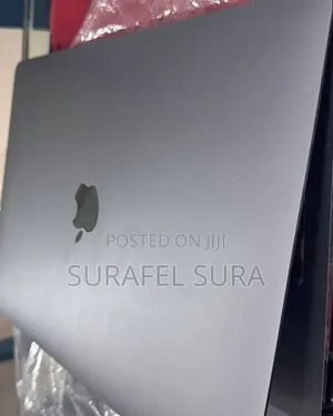 New Laptop Apple MacBook Air 2018 8GB Intel Core i7 SSD 128GB