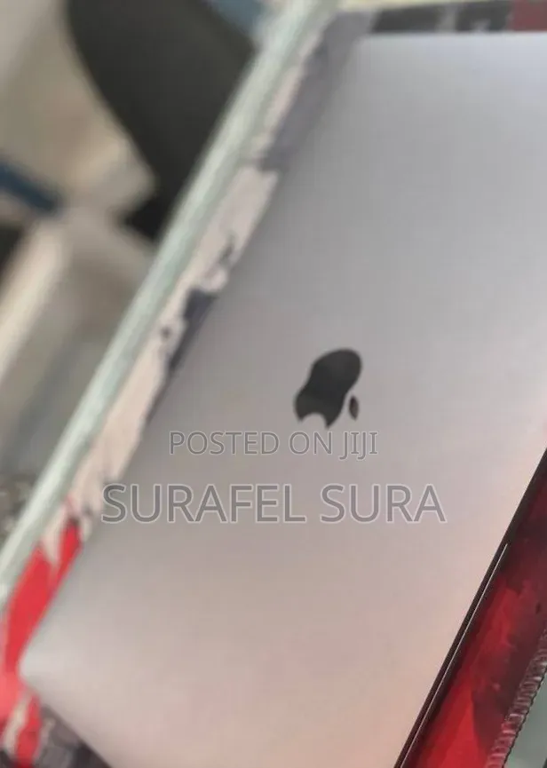 New Laptop Apple MacBook Air 2018 8GB Intel Core i7 SSD 128GB
