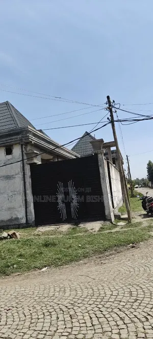 9bdrm Villa in Bishoftu Dukem, Oromia-Finfinne for sale