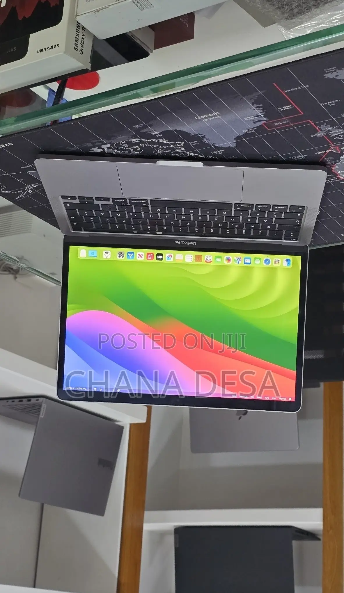 New Laptop Apple MacBook Pro 2021 M1 8GB Apple M1 Pro SSD 256GB