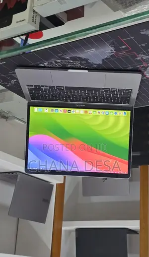 New Laptop Apple MacBook Pro 2021 M1 8GB Apple M1 Pro SSD 256GB