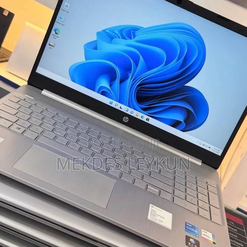 New Laptop HP Stream Notebook 16GB Intel Core i5 SSD 512GB