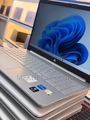 New Laptop HP Stream Notebook 16GB Intel Core i5 SSD 512GB