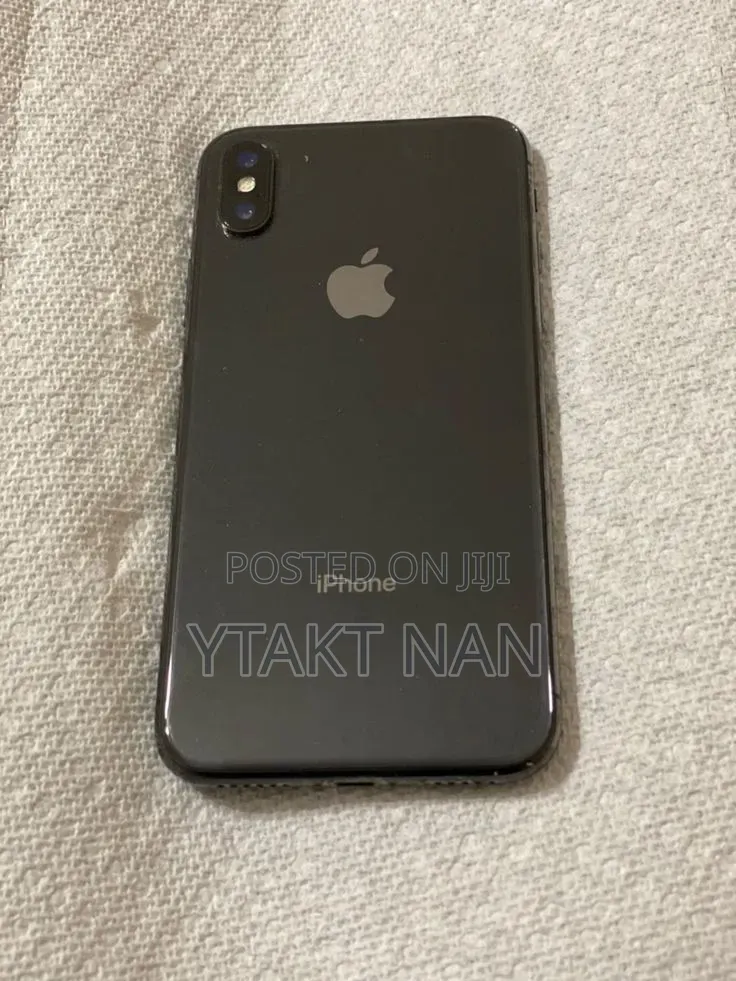 Apple iPhone X 64 GB Black