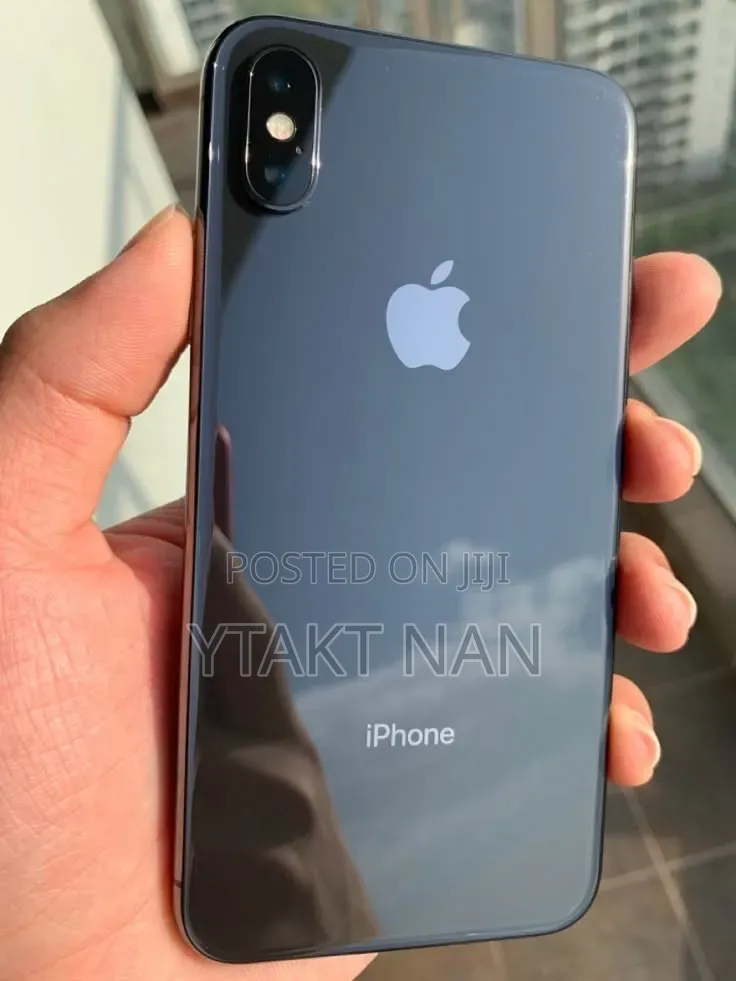 Apple iPhone X 64 GB Black