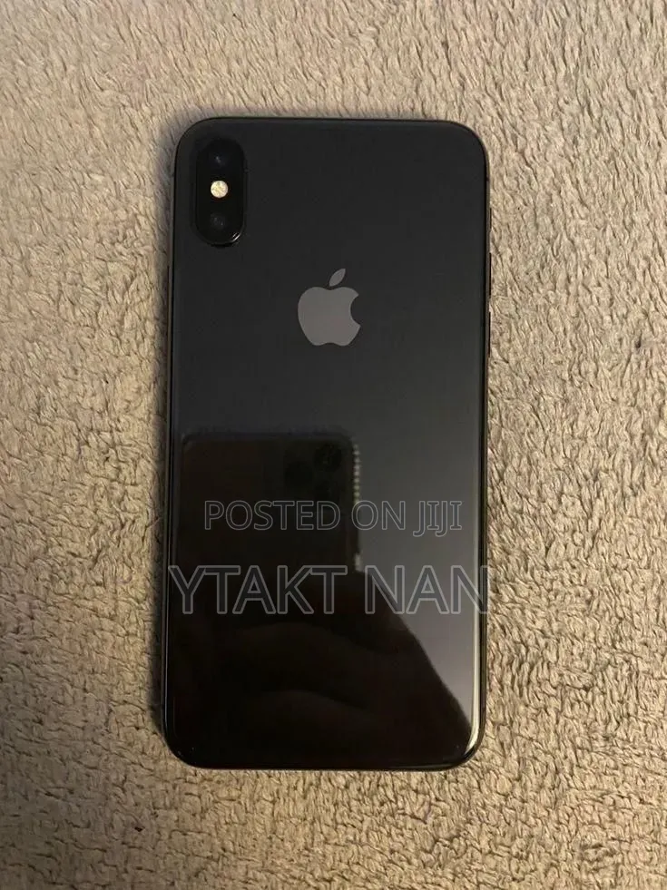 Apple iPhone X 64 GB Black