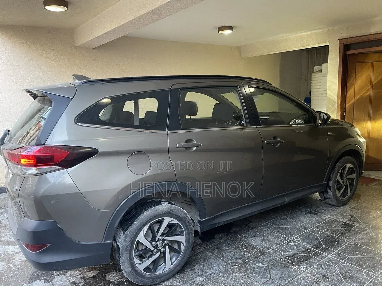 Toyota Rush 2022 Brown
