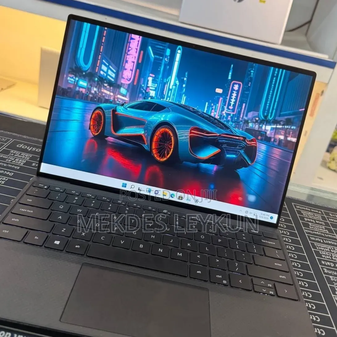 New Laptop Dell XPS 13 16GB Intel Core i7 SSD 512GB