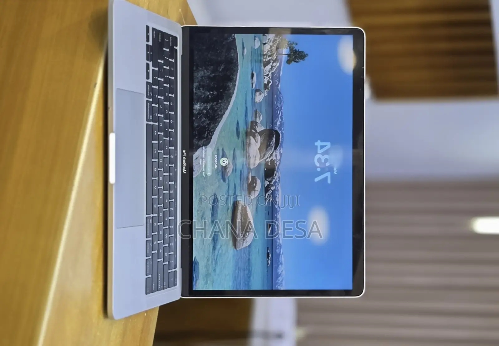 New Laptop Apple MacBook Pro 2020 32GB Intel Core i7 SSD 512GB