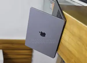 New Laptop Apple MacBook Pro 2021 M1 32GB Apple M1 Pro SSD 512GB