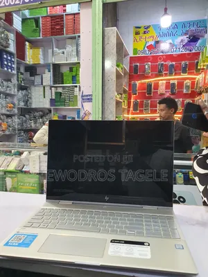 Laptop HP Envy x360 8GB Intel Core i5 SSD 512GB