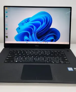 New Laptop Dell XPS 15 16GB Intel Core i7 SSD 512GB