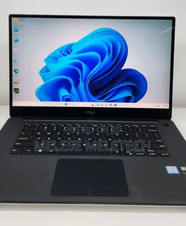 New Laptop Dell XPS 15 16GB Intel Core i7 SSD 512GB