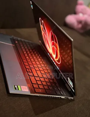 New Laptop HP Spectre X360 16GB Intel Core i7 SSD 1T
