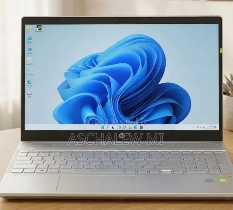 New Laptop HP Pavilion 14 16GB Intel Core i7 SSD 512GB