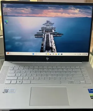 New Laptop HP Envy 15 16GB Intel Core i7 SSD 512GB