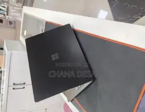 New Laptop Microsoft Surface Laptop 5 16GB Intel Core i7 SSD 256GB