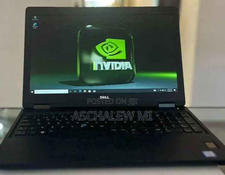 New Laptop Dell Latitude 5580 8GB Intel Core i5 SSD 256GB