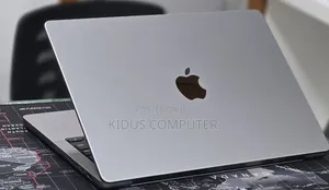New Laptop Apple MacBook Pro 2021 M1 32GB Apple M1 Pro SSD 512GB