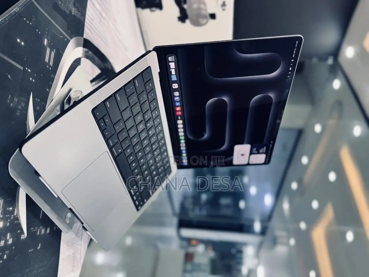 New Laptop Apple MacBook Pro 2020 M1 16GB Apple M1 Pro SSD 512GB