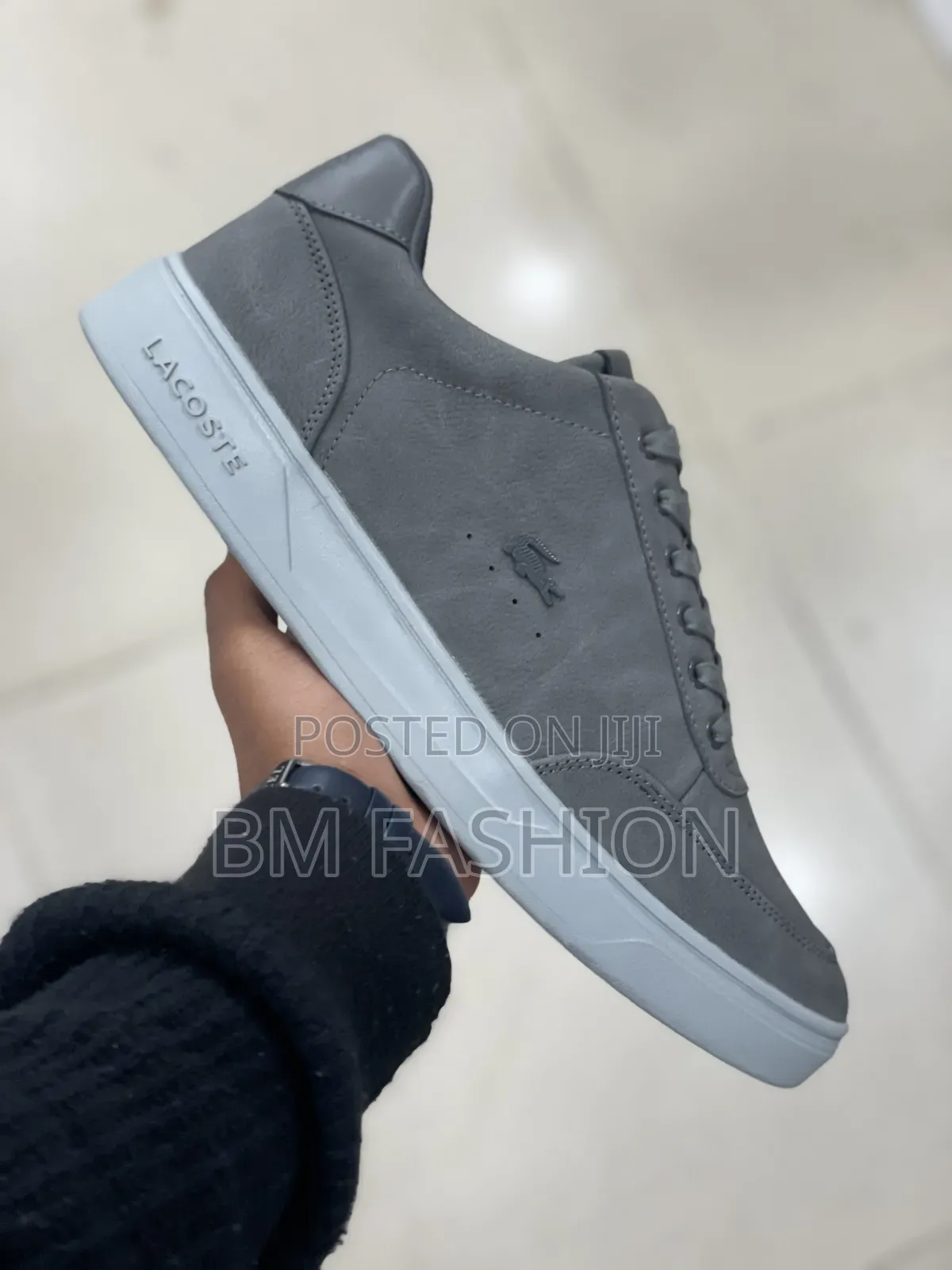 Grey Lacoste Casual Low-Top Sneaker Subtle Crocodile Logo on the Side
