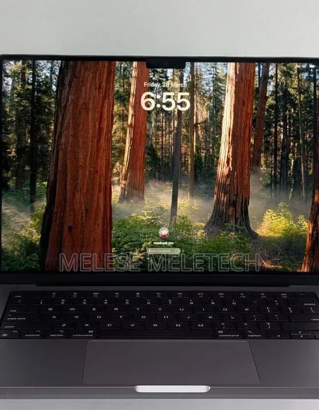 New Laptop Apple MacBook Pro 2021 M1 16GB Apple M1 Pro SSD 512GB