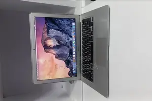 New Laptop Apple MacBook Air 2017 8GB Intel Core i7 SSD 128GB
