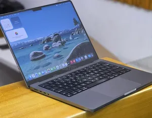 New Laptop Apple MacBook Pro 2021 M1 32GB Apple M1 Pro SSD 512GB