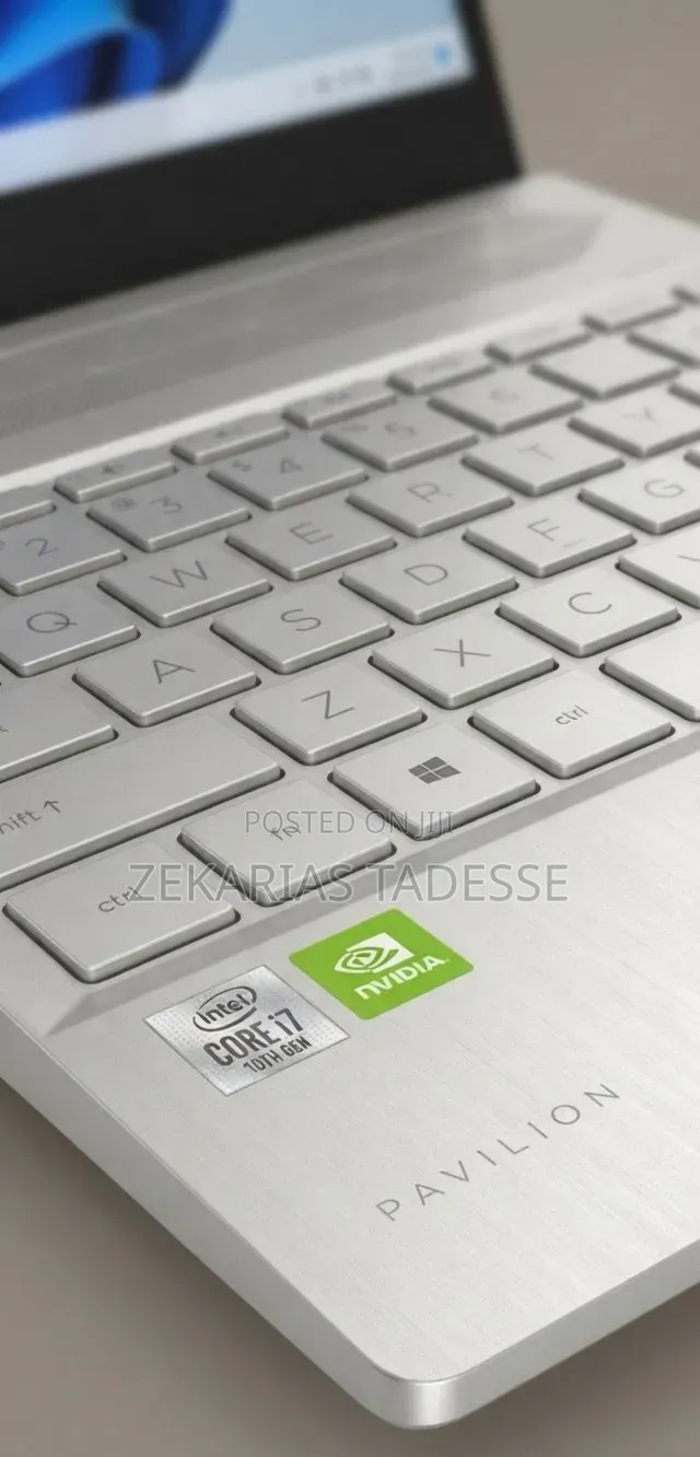 New Laptop HP Pavilion 14 16GB Intel Core i7 SSD 512GB