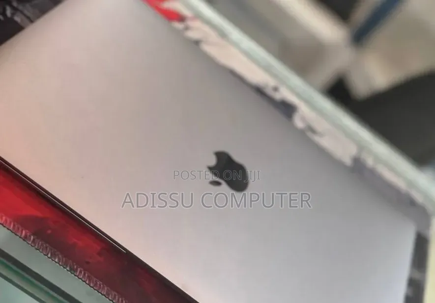 New Laptop Apple MacBook Air 2018 8GB Intel Core i5 SSD 128GB