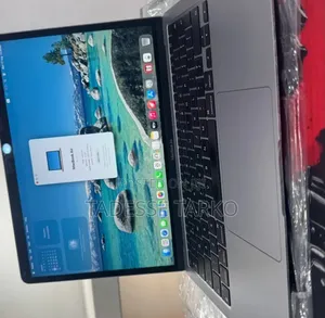 New Laptop Apple MacBook Air 2018 8GB Intel Core i5 SSD 128GB