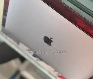 New Laptop Apple MacBook Air 2018 8GB Intel Core i5 SSD 128GB
