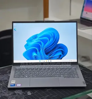 New Laptop Lenovo ThinkBook 13 16GB Intel Core i5 SSD 512GB