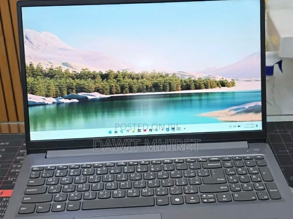 New Laptop Lenovo LOQ 15IRH8 12GB Intel Core i5 SSD 512GB