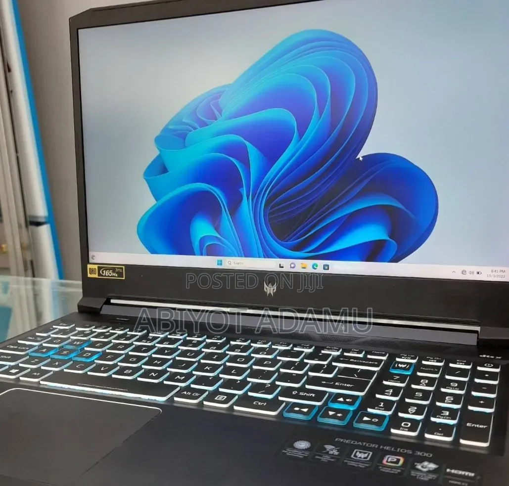 New Laptop Acer Predator Helios 300 16GB Intel Core i7 SSD 512GB