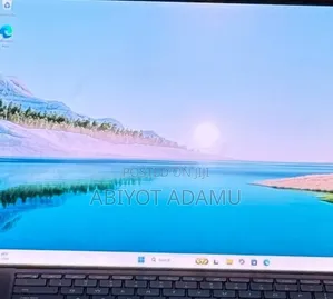 New Laptop Dell XPS 15 16GB Intel Core i7 SSD 32GB