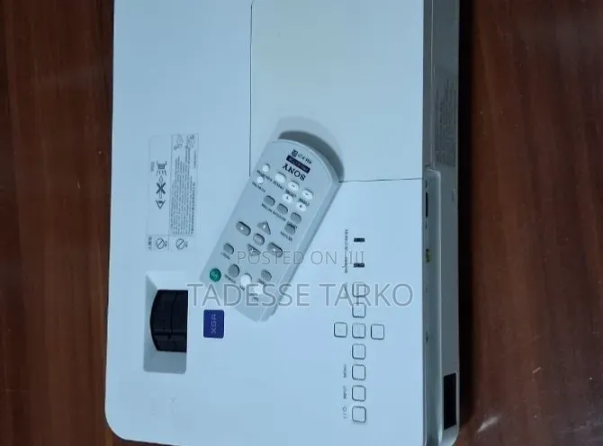 Sony Dx220 Projector