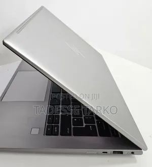 New Laptop HP ZBook Firefly 14 G10 16GB Intel Core i5 SSD 512GB