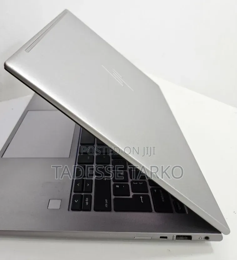 New Laptop HP ZBook Firefly 14 G10 16GB Intel Core i5 SSD 512GB