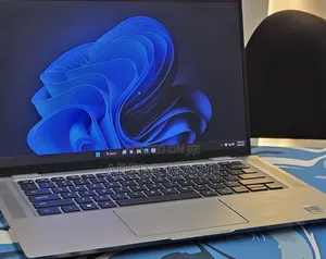 New Laptop Dell Latitude 15 E5570 16GB Intel Core i7 SSD 512GB
