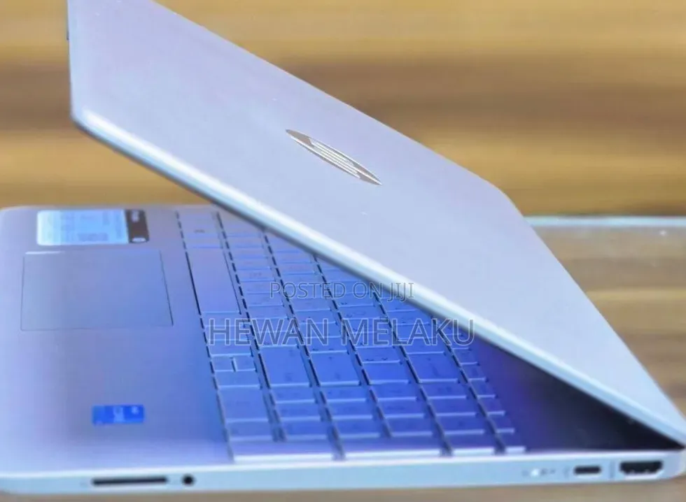 New Laptop HP Stream Notebook 8GB Intel Core i3 SSD 256GB