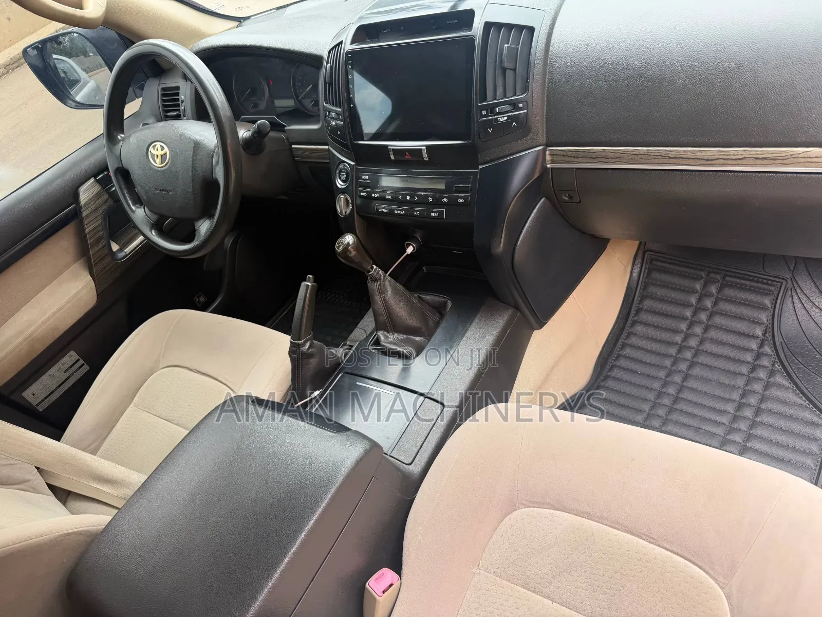 Toyota Land Cruiser 2009 White