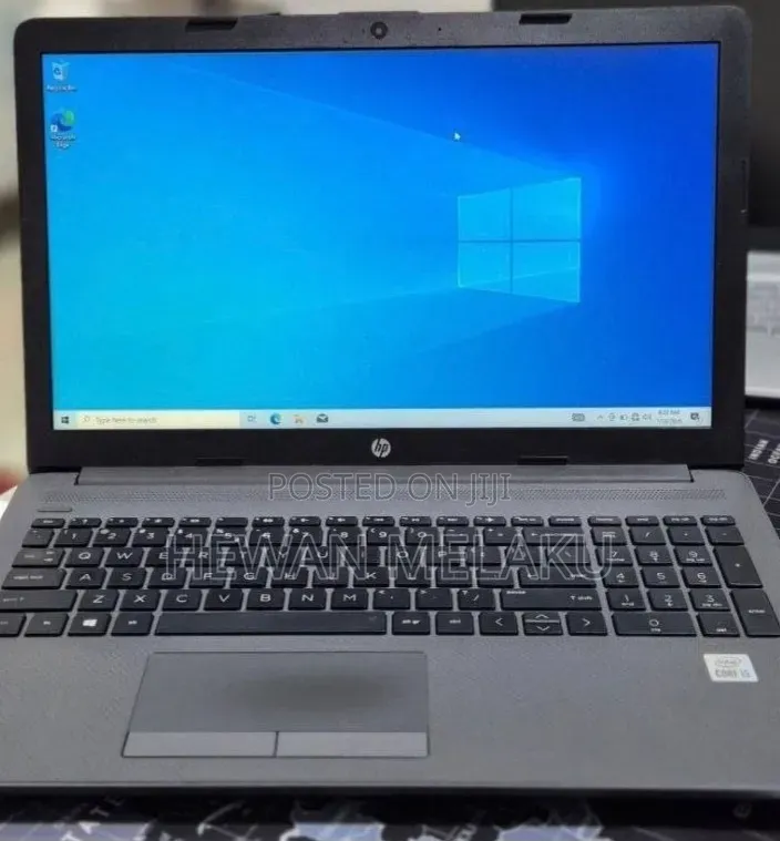 New Laptop HP 250 G7 8GB Intel Core i5 SSD 1T